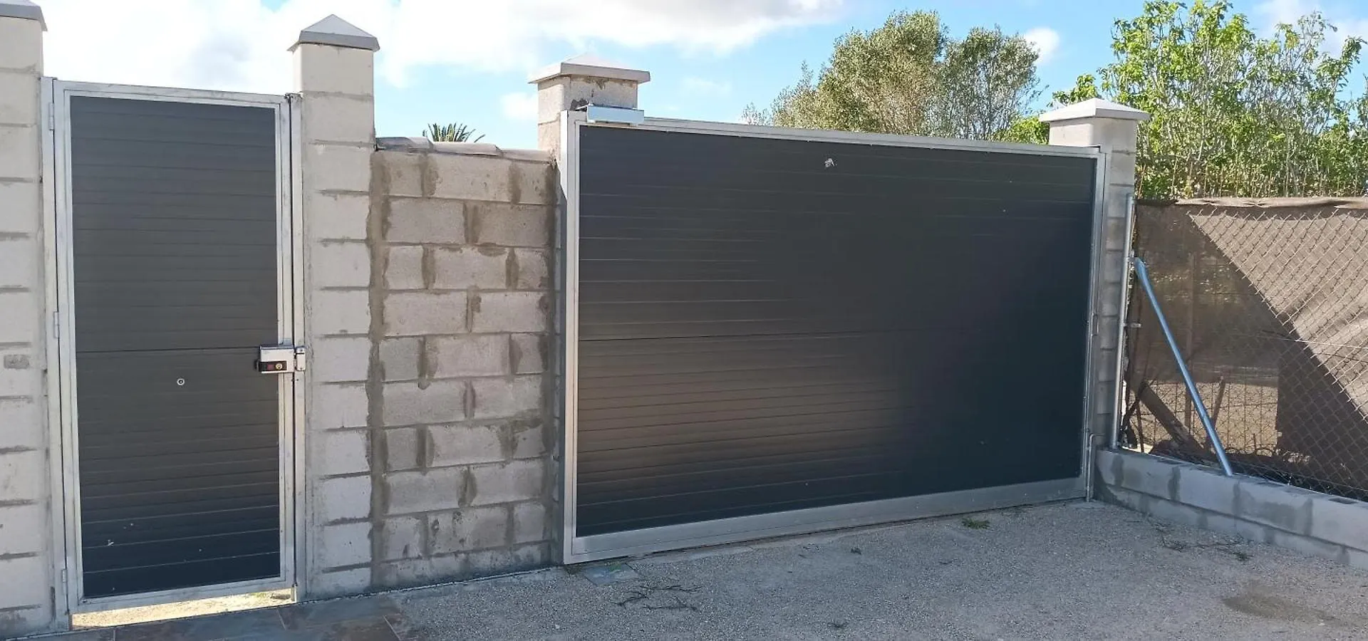 הוילה צ'יקלנה דה לה פרונטרה Recinto Con Casa Prefabricada En Chiclana ספרד